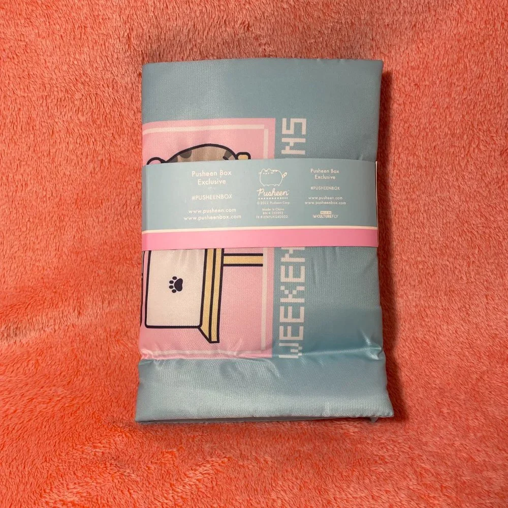 Pusheen Device Sleeve Pusheen Box Exclusive Winter 2022 New
